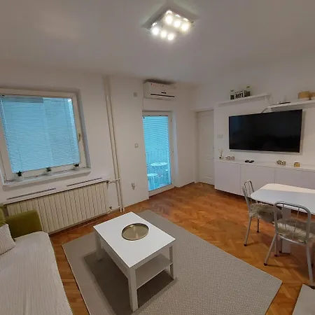Apartment Epicentar *